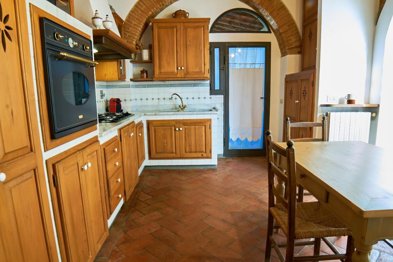 Il Portico Apt - Dolcevita Holiday ฟลอเรนซ์ ภายนอก รูปภาพ