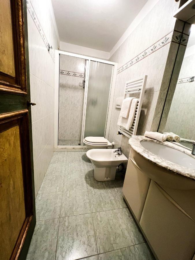 Il Portico Apt - Dolcevita Holiday ฟลอเรนซ์ ภายนอก รูปภาพ