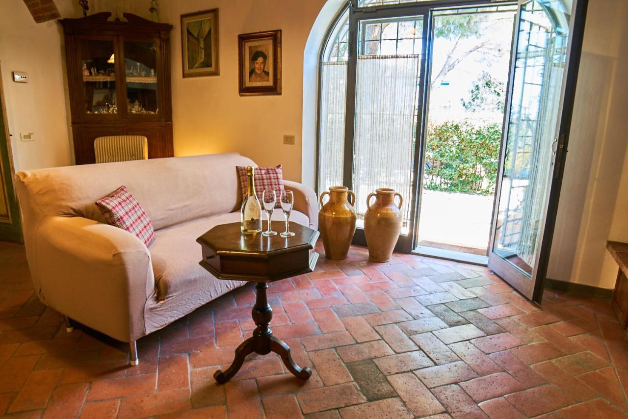 Il Portico Apt - Dolcevita Holiday ฟลอเรนซ์ ภายนอก รูปภาพ