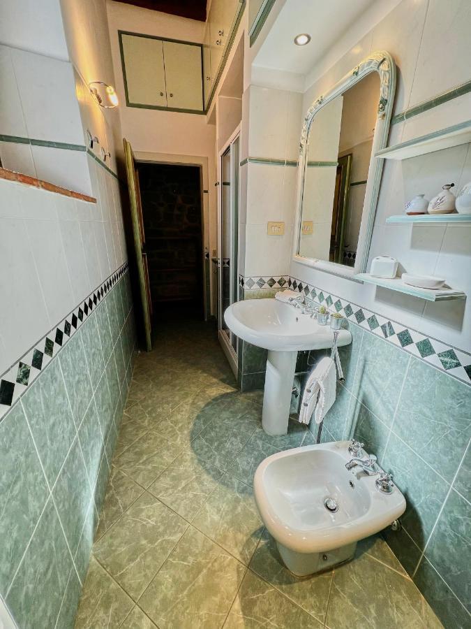 Il Portico Apt - Dolcevita Holiday ฟลอเรนซ์ ภายนอก รูปภาพ